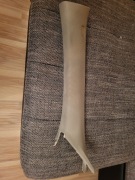 VOLVO S60 III LISTWA SŁUPKA LEWY PRZÓD 31479191