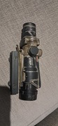 Kolimator acog z oznaczeniami 