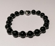 Bransoletka czarne kamienie i magnetyczne zapięcie