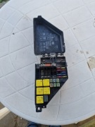 Skrzynka bezpieczników rover 25 1,4 benzyna 