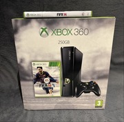 Xbox 360 slim 250 GB 2 pady .