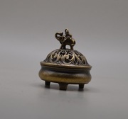 Trójnożna kadzielnica słoń NR 2 - 4,5x4x4 cm