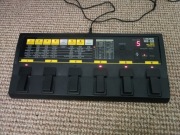 Multiefekt do gitary basowej Boss ME-6B