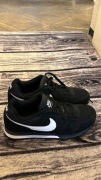 Nike MD Runner 2