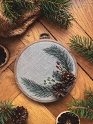 Dekoracja świąteczna haftowany tamborek wianek