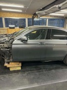 Drzwi LEWY PRZÓD Mercedes W213 E-Klasa KOLOR 992 IDEALNE