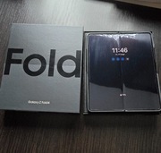 Samsung Galaxy Z Fold 4