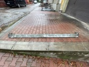 Belka zabezpieczająca , Śruba koła zapasowego naczepy, Hak holowniczy