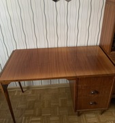 Biurko PRL duński design Vintage 1975 do renowacji modernizm patyczak Kutno