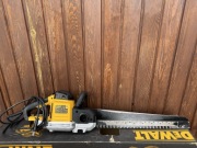 Piła szablaste aligator marki Dewalt DWE397