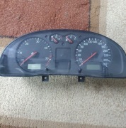 LICZNIK VW PASSAT B5 1.9 TDI