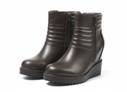 Botki damskie brązowe, na koturnie . Stan idealny . Rozmiar 40