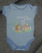 2 szt Body rozm 62 stan bdb Kubuś Puchatek, Carsy 