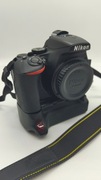 Aparat fotograficzny, Lustrzanka Nikon D5600 + dodatki