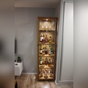 Barek, witryna dębowa na alkohol