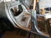 Próg  Mazda 3 lV 19r-20r  lewy  prawy  słupek    