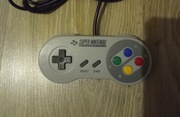 Pad Super Nintendo snes oryginał stan bdb