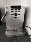 Ekspres ciśnieniowy do kawy z młynkiem Delonghi ECAM25.120.SB