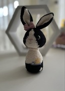 Króliczek zrobiony na szydełku, crochet bunny