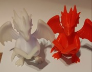 Smok czytający książkę – figurka świecąca w ciemności – dekoracja GITD