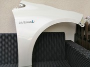 BŁOTNIK PRAWY PRZÓD COROLLA E21 SEDAN BIAŁY METALIK