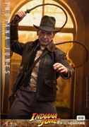 Figurka Indiana Jones i tarcza przeznaczenia 1/6 Hot Toys MMS716