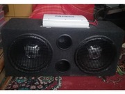 Skrzynia basowa Tuba słuchanie muzyki z głośników 