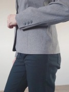 Żakiet ze srebrną nitką 