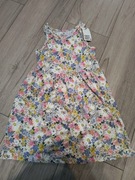 Sukienka w rozmiarze 122-128 