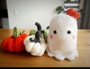 Jesienny duch duszek robiony na szydełku 