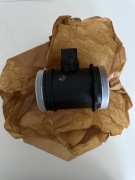 Przepływomierz Audi S6 A6 C5 4.2 A8 lift 3.7 4.2-0280218015-077133471G NOWY