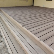 taras z deski kompozytowej