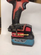 Adapter przejściówka baterii Dedra SAS+ALL 18V do Milwaukee M18