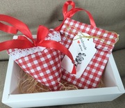 Zawieszka z woreczkiem na kartę podarunkowową, box prezentowy