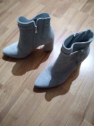 Botki damskie Lasocki beżowe