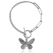 Bransoletka kombinowana z zawieszką motyl srebrna