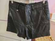 Skórzane szorty damskie Ochnik – rozmiar S – skóra naturalna