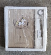 Drewniany notes z akcesoriami z jednorożcem