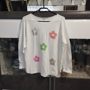 Bluzka, sweterek kwiaty, rozmiar uniwersalny.