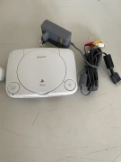 KONSOLA SONY PS 1 one