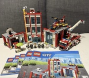 LEGO City 60110 Remiza strażacka, komplet z instrukcją