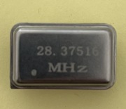 Amiga 1200 kwarc generator kwarcowy 28,37516 MHz