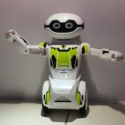 Zabawka: Zdalne sterowany i programowalny robot. Równowaga żyroskopowa