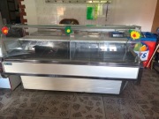 Lada Chłodnicza i Gablota Oszklona