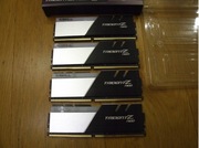 Pamięć RAM DDR4 G.SKILL 64 GB 3200 16 F4-3200C16Q-64GTZN