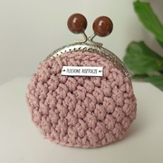 Portfelik brudny róż korale srebrne