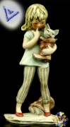 Goebel Dziewczynka z kotem figurka sygnow 17 cm