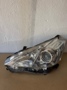 Toyota PRIUS PLUS+ Lampa przednia lewa