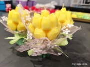 Świeczka sojowa bukiet tulipanów 