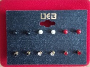 Mini kolczyki 6 par w komplecie różne kolory nieużywane 